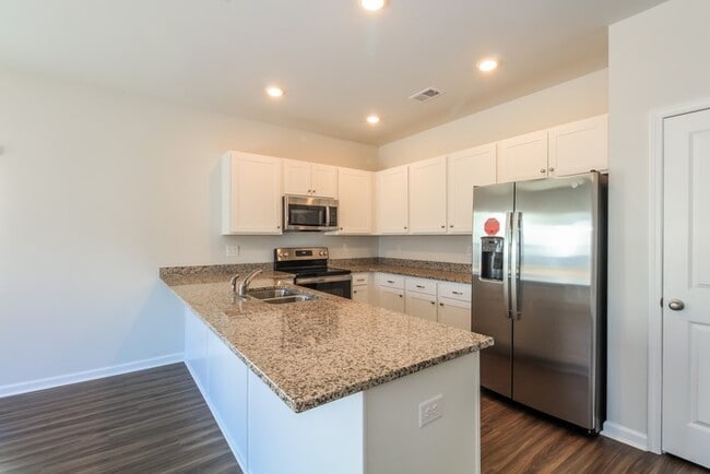 Photo - 367 Augustine Dr