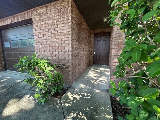 Building Photo - 2824 Coleman Ct