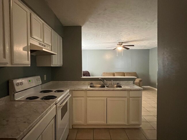 Photo - 514 Johnson St