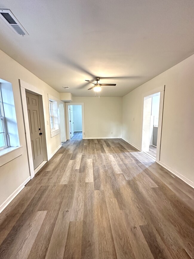 Photo - 2005 Henry Crumpton Dr