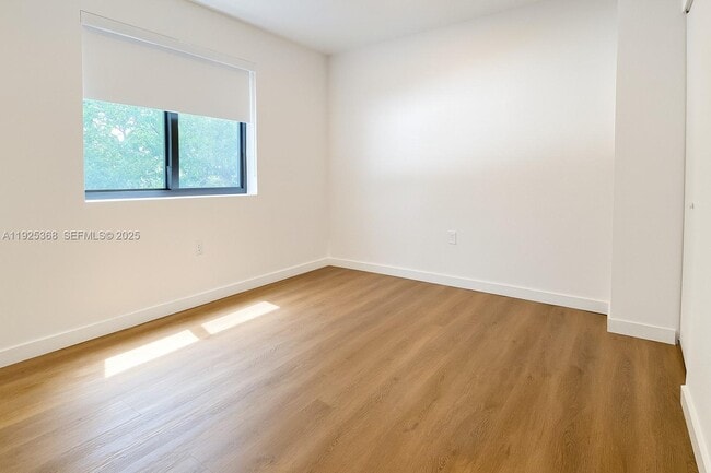 Photo - 1950 Fletcher St Unit 202