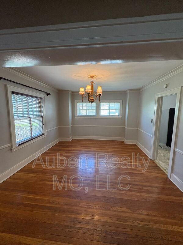 Photo - 5311 Rockhill Rd