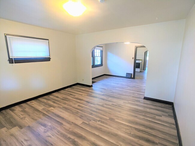 Photo - Jenny Lane Duplex Unit 45 Jenny Ln