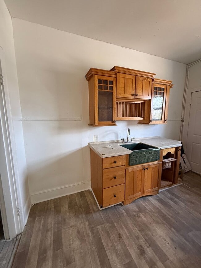 Photo - 202 E College St Unit 3