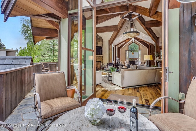 Photo - 900 Waters Ave