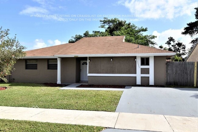 Building Photo - 20957 SW 124th Ave Rd