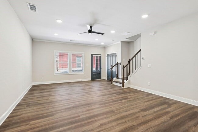 Photo - 4096 Island View Dr