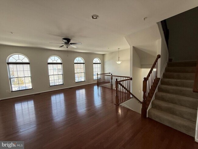 Photo - 6764 Green Mill Way