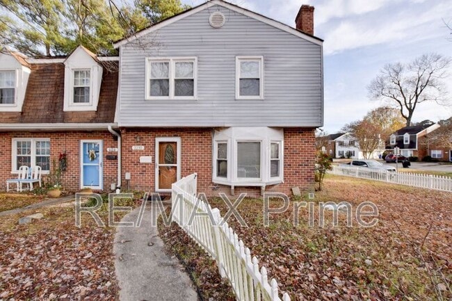 Photo - 2259 Sedgewick Dr