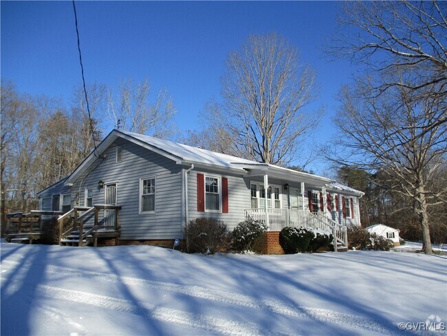 Building Photo - 16301 Gun Barrel Rd Rental