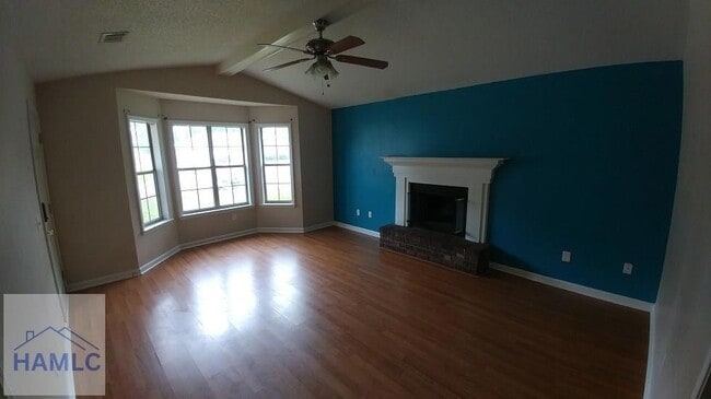 806 Malibu Dr