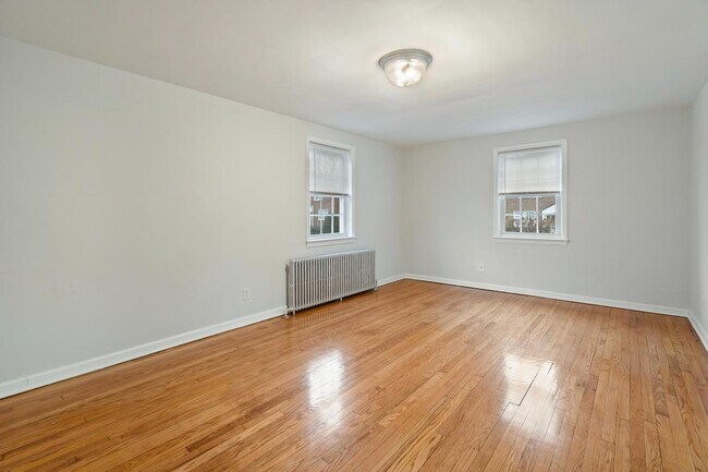 263 Bloomfield Ave Apartments