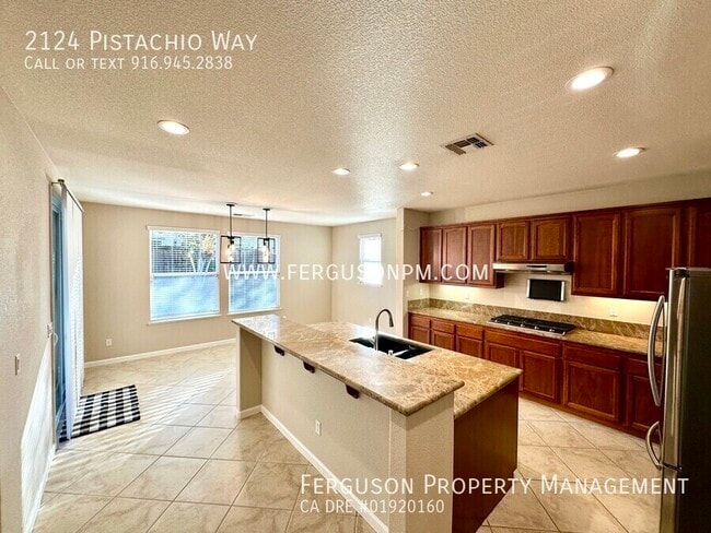 Photo - 2124 Pistachio Way