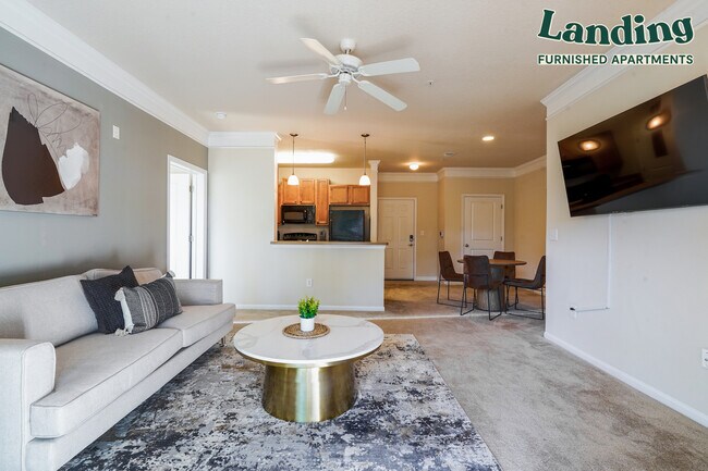 Photo - 3100 Ashley Town Center Dr Unidad 521.2511