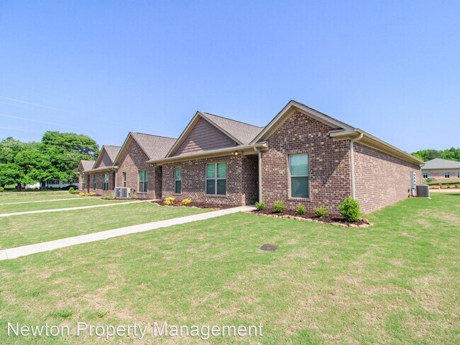 Photo - 2 br, 2 bath House - 18281 Mae Circle