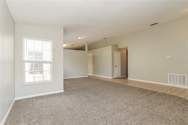 Photo - 8664 Wellington Loop