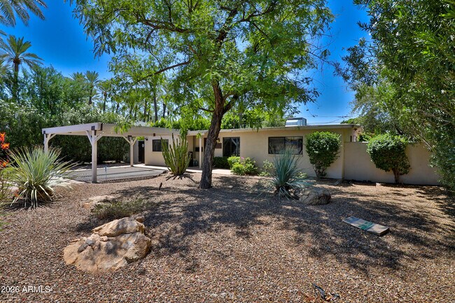 Photo - 4243 E Campbell Ave