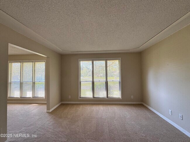 Photo - 2052 Pompano Pkwy