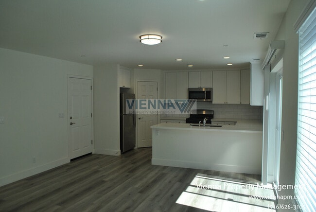 Photo - 4818 Morgera Ln