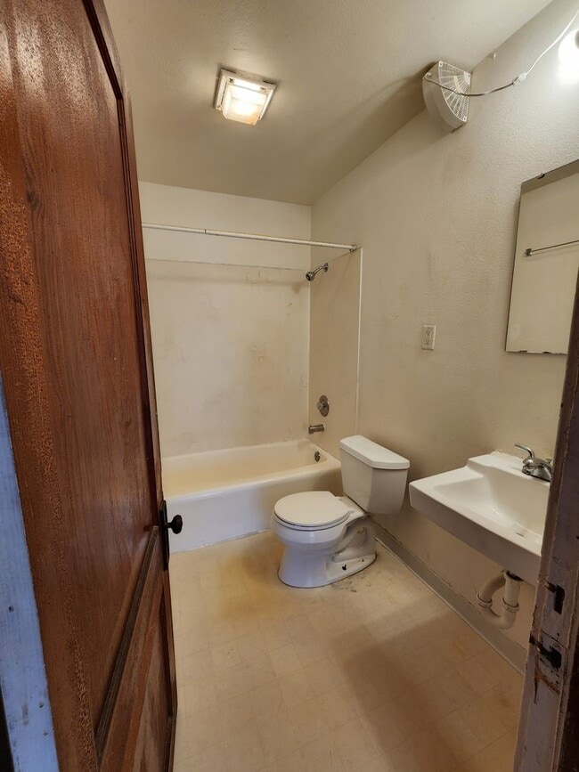 Photo - 10 S Orchard St Unit #3