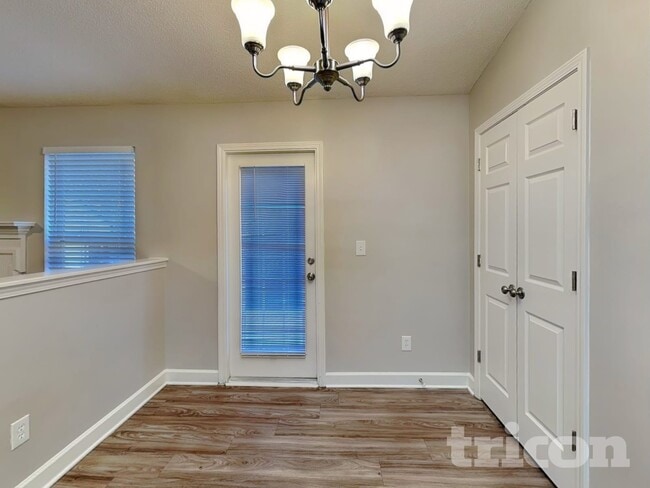 Photo - 2668 Captains Watch Rd NE