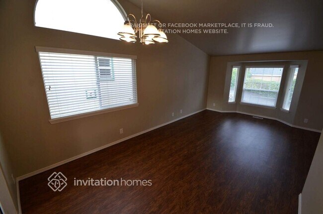 409 Rainbow Pl