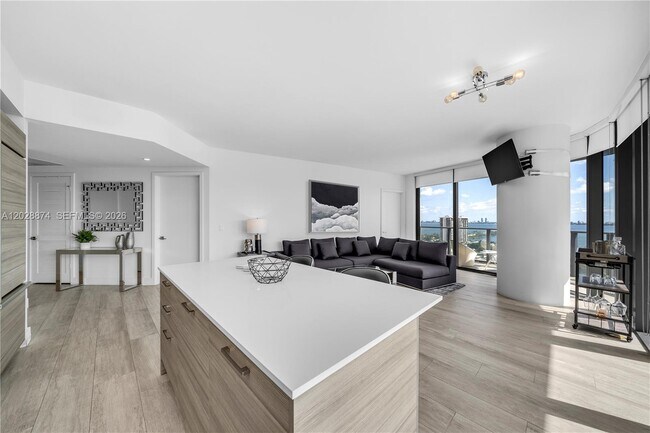 Photo - 121 NE 34th St Unit 1704