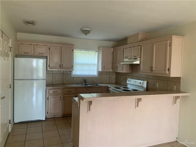 Photo - 10 E Preston Ave Unit 4