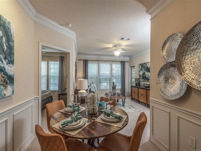 Photo - The Circle at Hermann Park Apartments