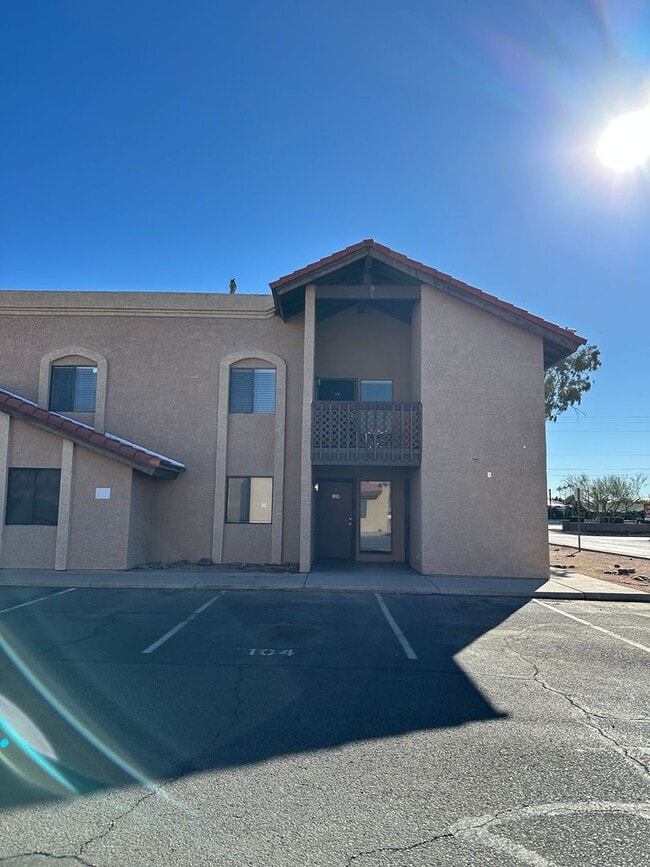 Photo - Lindsey and McKellips: 2bed, 1 bath unit, second floor Unit 1