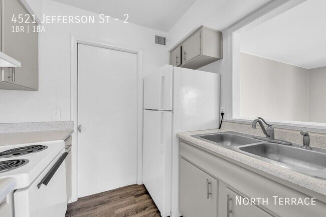 Photo - 4521 Jefferson St Unit 2