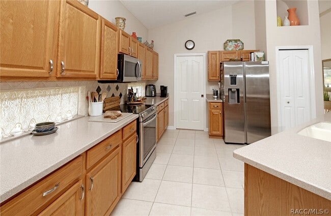 Photo - 559 W Doerr Path