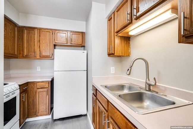 Photo - 1300 Washington Ave.