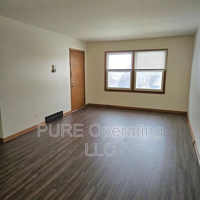 Photo - 6611 Pratt St Unit 3