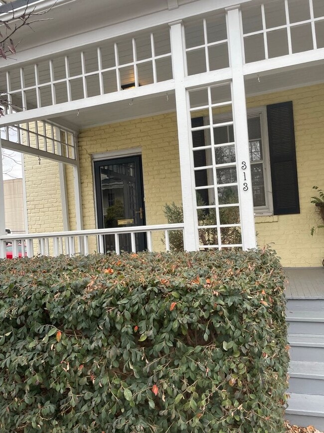 Photo - 311-313 N Spring St Unit 313 N Spring St