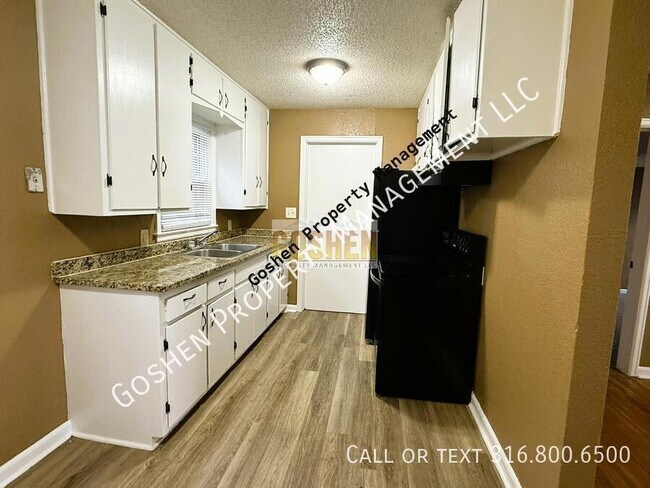 Photo - 2341 N Piatt St
