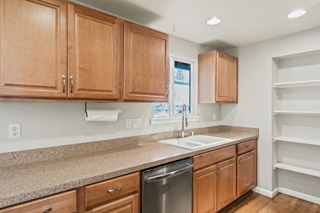 Photo - 10538 NE 141st St