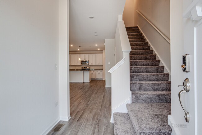 Photo - 264 Hoffmann Dr