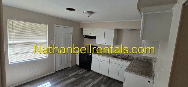 Photo - 2340 Beverly Dr