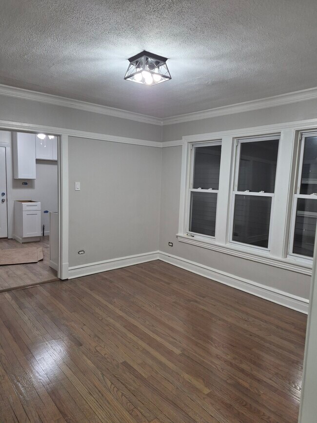 Photo - 3523 N Whipple St Unit 2