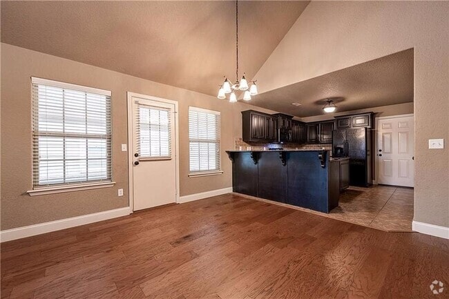 Building Photo - 3912 SW Ridgepointe Ave Rental