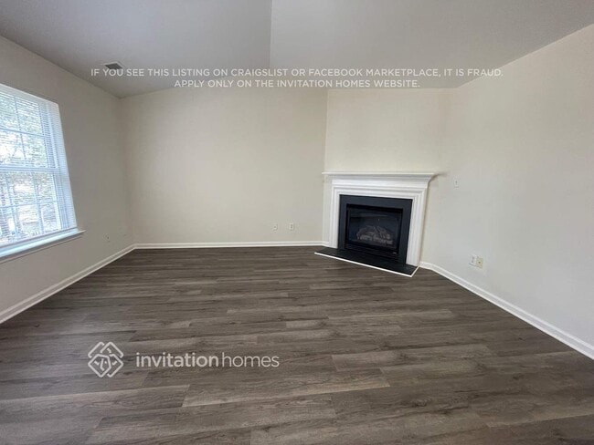 Photo - 721 Carly Court