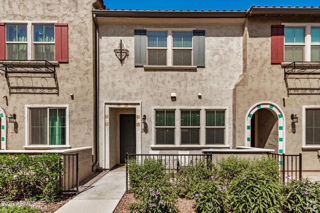 Building Photo - 2631 S Sulley Dr Rental