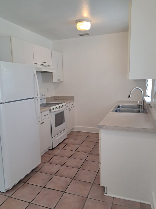 Photo - 1408 7th Ave N
