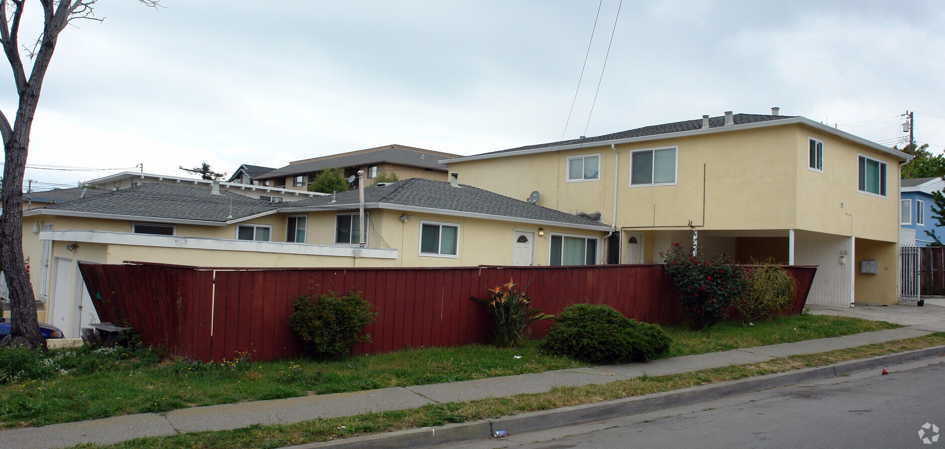 Photo - 5307-5309 Columbia