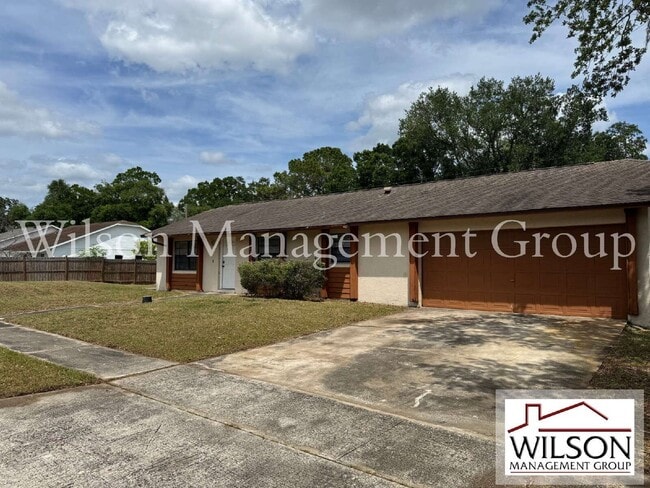 Building Photo - 701 Kings Cove Ct