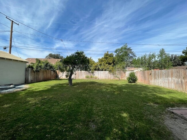 Photo - 4621 Sunnyside Dr