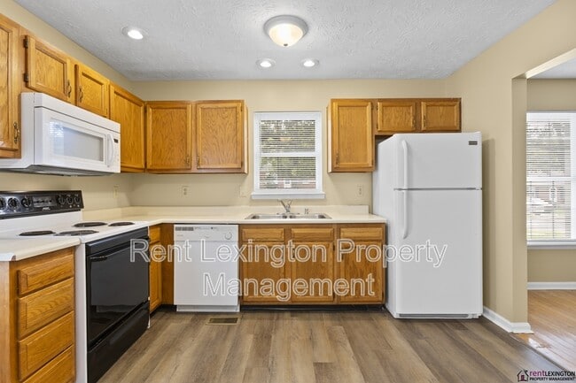 Photo - 531 Bell Pl Dr
