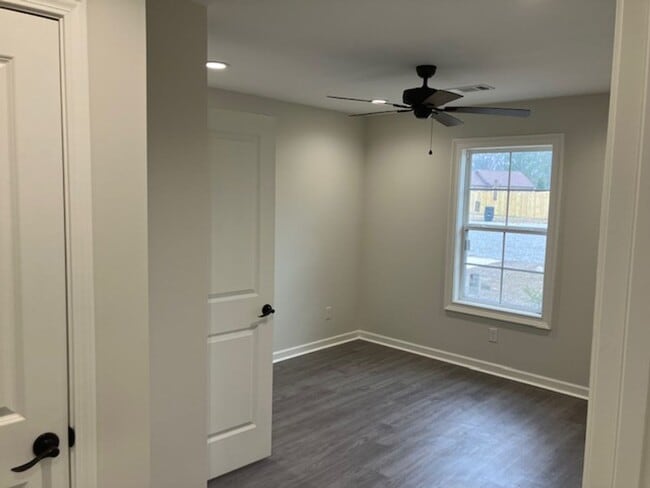 Photo - 6 Autumn Ridge