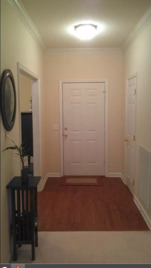 Photo - 813 Halstead Ct SE